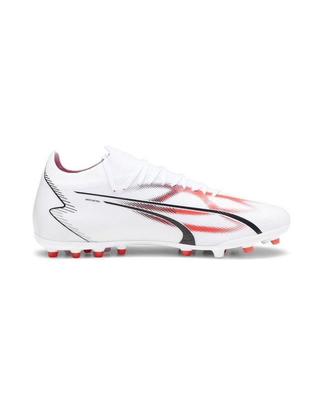Adult Puma Ultra Match MG football boots in white for outdoor soccer, featuring sport and outdoor design.