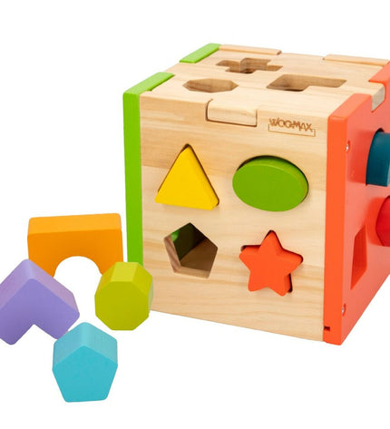 Set of six Woomax wooden baby puzzles, each 15x15x15 cm, featuring colorful, child-friendly shapes for young children's play and learning.