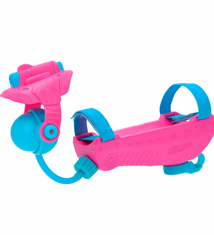 Eolo Waterpistool Hydro Charger in pink, 300 ml capacity, shown with six toy water guns for outdoor play.
