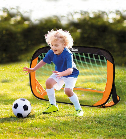 Set of 2 Aktive soccer goals, 120x80x80 cm, ideal for outdoor football practice and recreational play.