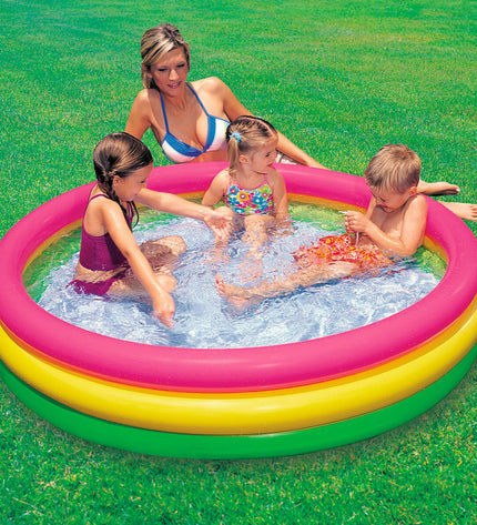 Set of six Intex Sunset inflatable children's pools with colorful ring designs, measuring 114 x 25 x 114 cm, for outdoor play.