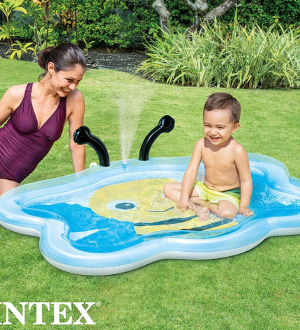 Six Intex inflatable children’s pools, 127x102x28 cm, bright blue and white, perfect for outdoor play and cooling off in summer.