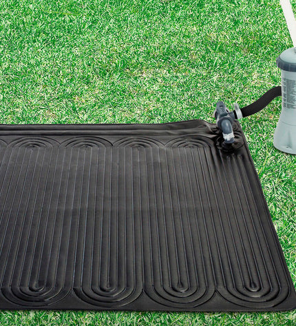 Intex zwembadverwarming voor tuinzwembaden en jacuzzi's, met verwarmingsapparaat en controleknoppen zichtbaar in de afbeelding.