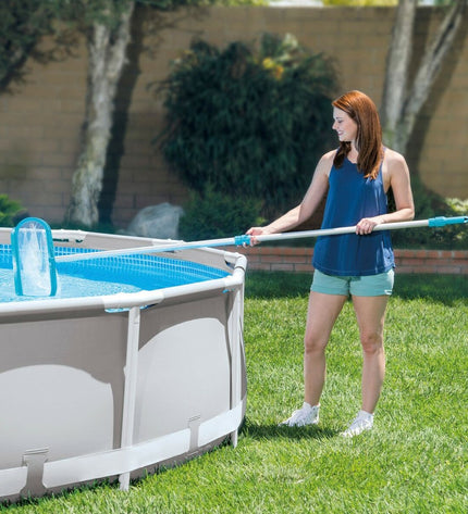 Intex Deluxe pool maintenance kit with six tools, including brushes and skimmers, for garden pools and Jacuzzi upkeep.