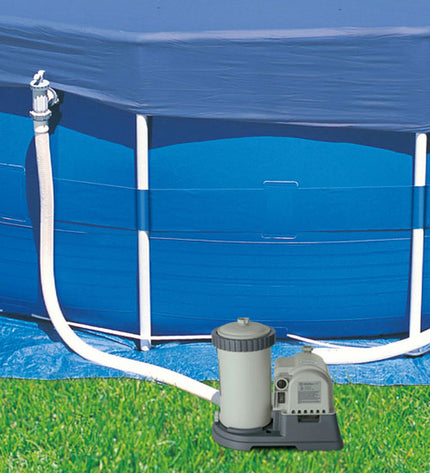 Set of eight Intex 1.5-inch garden pool hoses, 150 cm long with 38 mm diameter for swimming pools and jacuzzi connections.