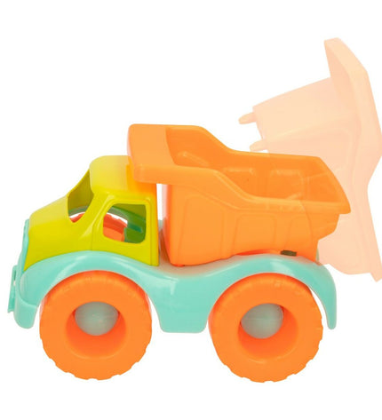 Colorbaby Strandspeelgoedset with 7 truck-themed pieces, part of an 18-piece construction and outdoor toy set for children.