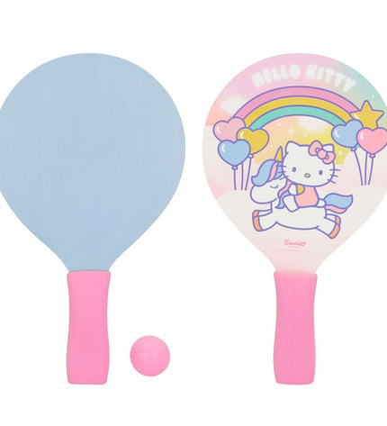 Hello Kitty wooden strand pegs set with 12 pieces, suitable for children’s outdoor and play activities.