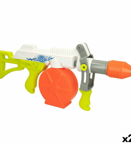 Two Lanard water pistols with 650 ml capacity, colorful plastic toy guns for outdoor water play, measuring 50.5 x 21.5 x 6.5 cm.