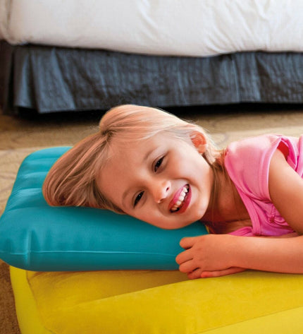 Set of 24 Intex air cushions, 43 x 9 x 28 cm, suitable for outdoor sports, camping, and hiking activities.