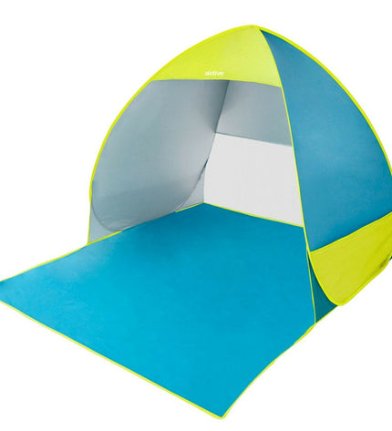 Six Aktive blue and green windshields for outdoor camping and hiking, measuring 160 x 110 x 140 cm, shown assembled outdoors.