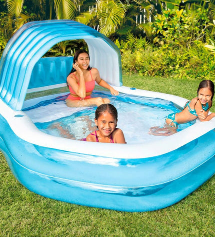 Two blue Intex inflatable swimming pools, 530L capacity, measuring 229 x 135 x 191 cm, suitable for garden use.