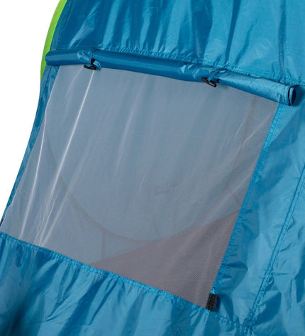 Two Aktive kampeertenten, outdoor camping tents measuring 120x95x220 cm, suitable for camping and outdoor activities.