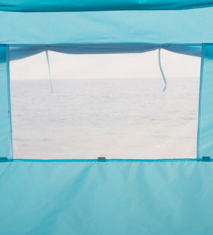 Aktive polyester strandtent for outdoor camping and beach use, measuring 213 x 120 x 133 cm, set up outdoors.
