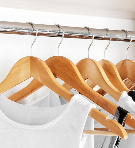 Set of 6 Max Home natural wood and steel hangers, 44.5 x 23 x 1 cm, for home storage and organization.