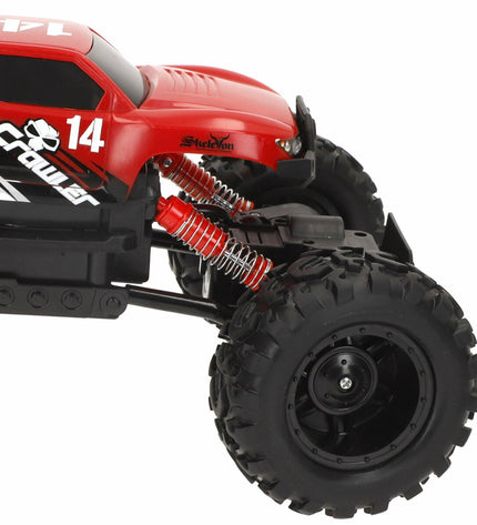 Two Maisto remote control cars from the auto speelgoed en games vehicle collection, shown side by side.
