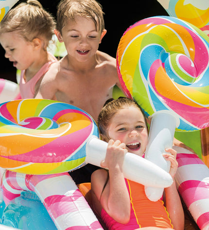 Two Intex inflatable children's swimming pools, measuring 295 x 130 x 191 cm, designed for outdoor play and fun.