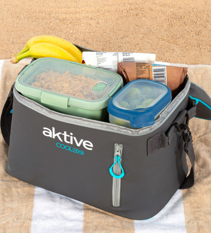 Six Aktive 18L black polyester cooler boxes with PEVA foam insulation, ideal for outdoor camping and sports activities.