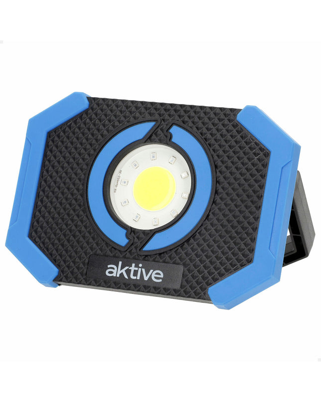 Set of six Aktive LED spotlights for outdoor garden decoration, showcasing modern exterior lighting design.