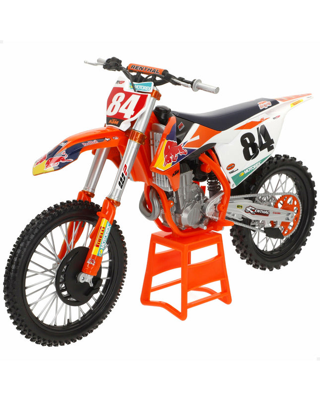 Maisto toy motorcycle model, detailed plastic vehicle, colorful design, measuring 37 x 22 x 14 cm, suitable for play and display