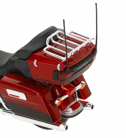 Maisto toy motorcycle model measuring 19 x 12 x 7 cm, detailed miniature vehicle for play and display.