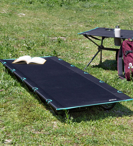 Pair of Aktive camping beds, 193 x 14.5 x 67 cm, lightweight outdoor sleeping solutions for camping and outdoor activities.