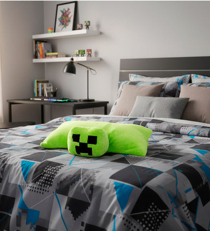 Set of four Minecraft polyester plush toys featuring soft, cuddly Minecraft characters for kids' playful comfort.