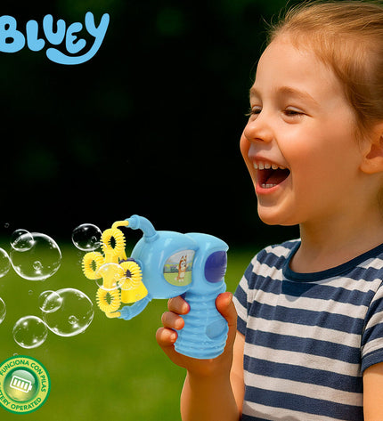 Bluey Bellenblaas speelgoed set with 12 blue and transparent bubble wands, 50 ml each, for outdoor play and fun.