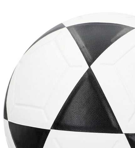 Set of 12 Aktive football-themed toys, 20x20x20 cm, suitable for outdoor sports and active play.