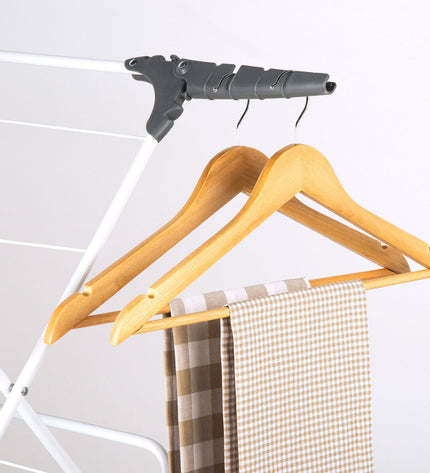 Set of two Max Home metal laundry lines measuring 62x140x45 cm, ideal for home storage and organization.