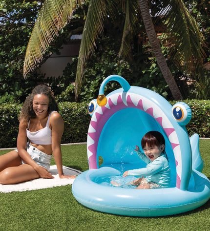 Intex inflatable children's pool with 102x86x127 cm size, featuring six pools, perfect for outdoor play and water fun for kids.