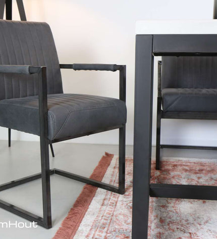 Stoel Tower Living Ferro met armleuning