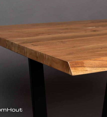 Eettafel Dutchbone Aka (ook met eetkamerbank)