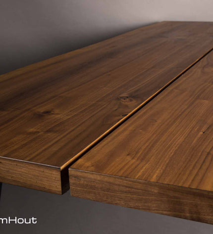 Eettafel noten Dutchbone Alagon (ook met eetkamerbank)