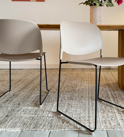 Stoel Stacks DREAUM - showroommodel - set van 3