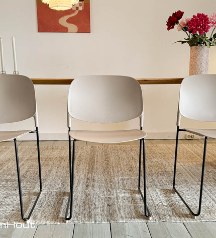 Stoel Stacks DREAUM - showroommodel - set van 3