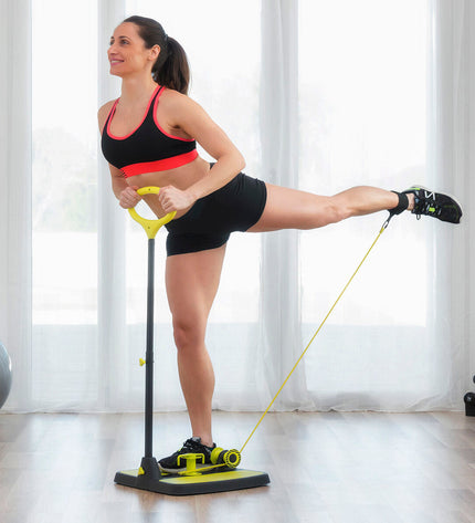 InnovaGoods fitness platform for butt and leg muscles with exercise guide, shown on a gym floor for strength training.