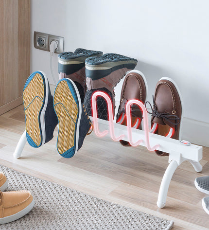 InnovaGoods electric shoe rack with 4 pairs, compact storage solution for organized footwear in home or kitchen areas.