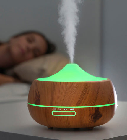 InnovaGoods Aromaverstuiver bevochtiger with multi-color LED lights, wooden-effect design, portable air conditioning for home and cooking.
