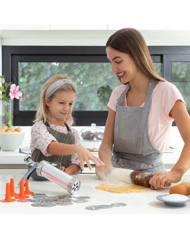 InnovaGoods 2-in-1 cookie press and decorating tool set for baking, with various nozzles and ergonomic design for home kitchen use