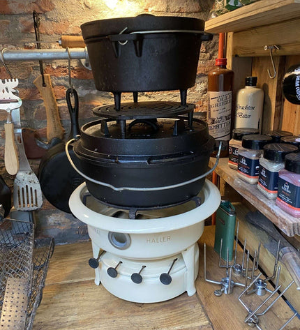 Dutch Oven Roasting Pan Cast Iron 8 Liters
