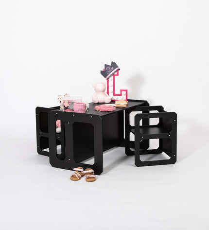 Montessori tafel om te spenen en set van 2 stoelen