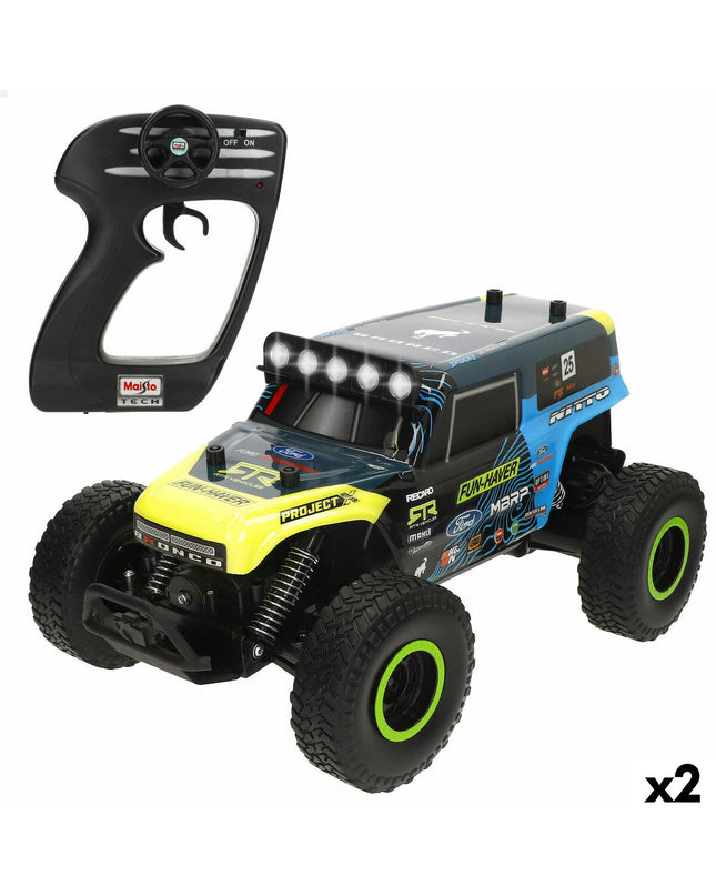Two Maisto remote-controlled police cars with detailed black and white design, measuring 35x16x20 cm, for kids' play.