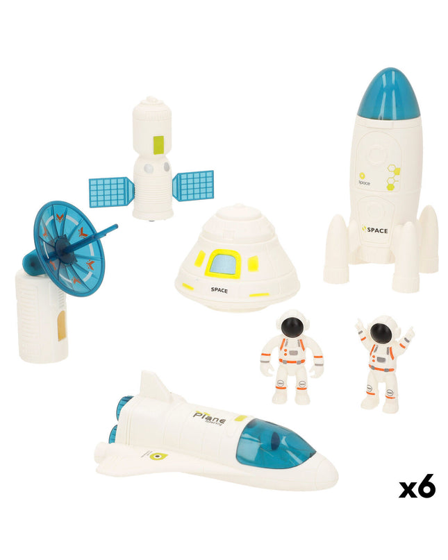 Colorbaby astronaut playset with 7 pieces, including astronaut figures and accessories, designed for imaginative toy play.